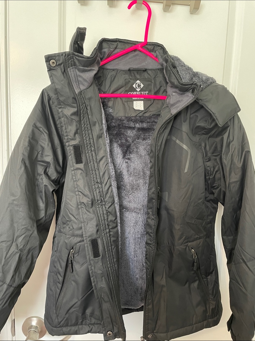 Women's Gray Insulated Ski Jacket with Faux-Fur Lining by CorBuyit